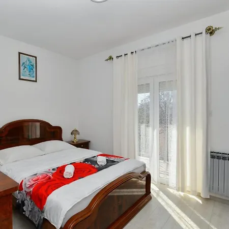 شقة Dijana With Private Pool *